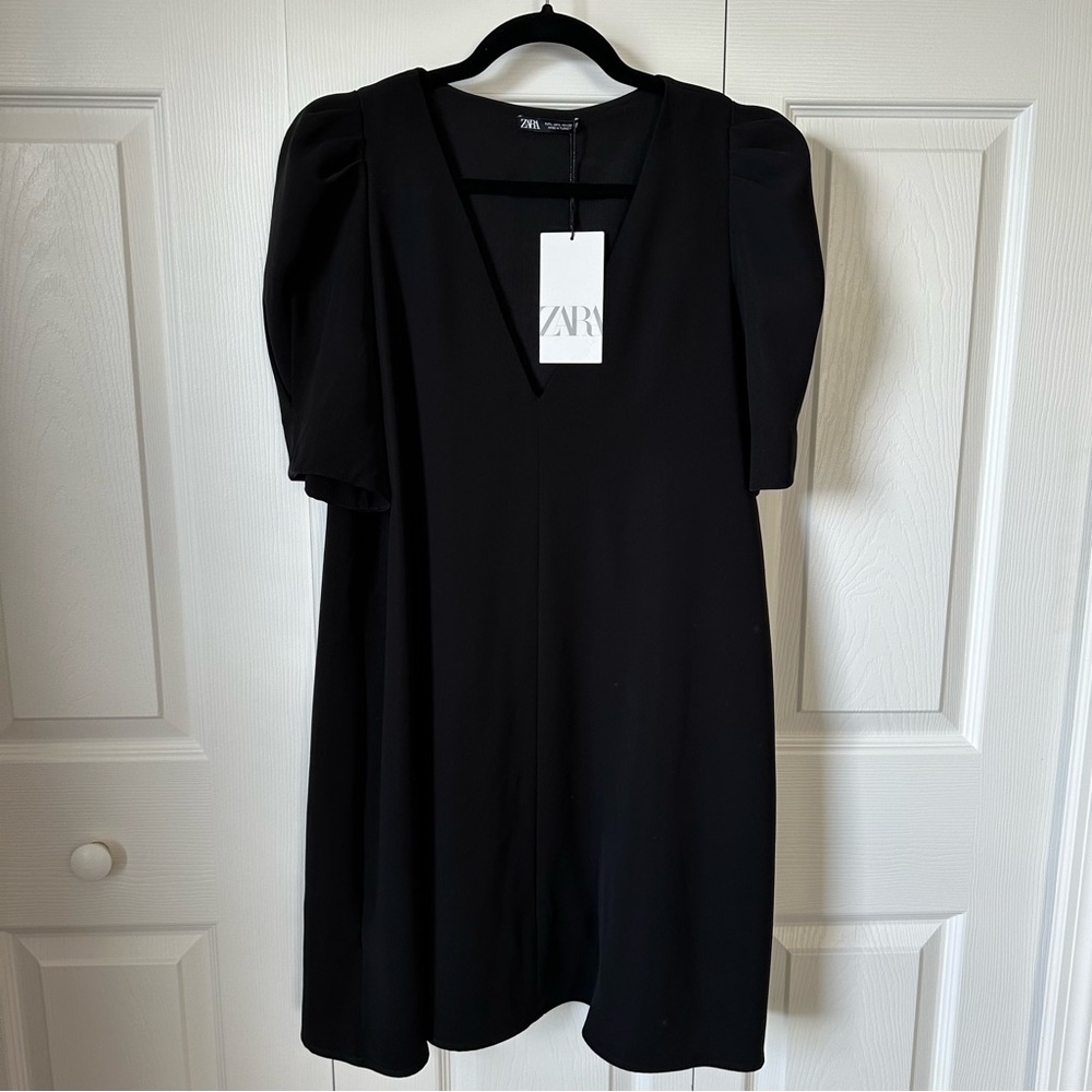 NWT- Zara - Puff Sleeve Short Dress szL